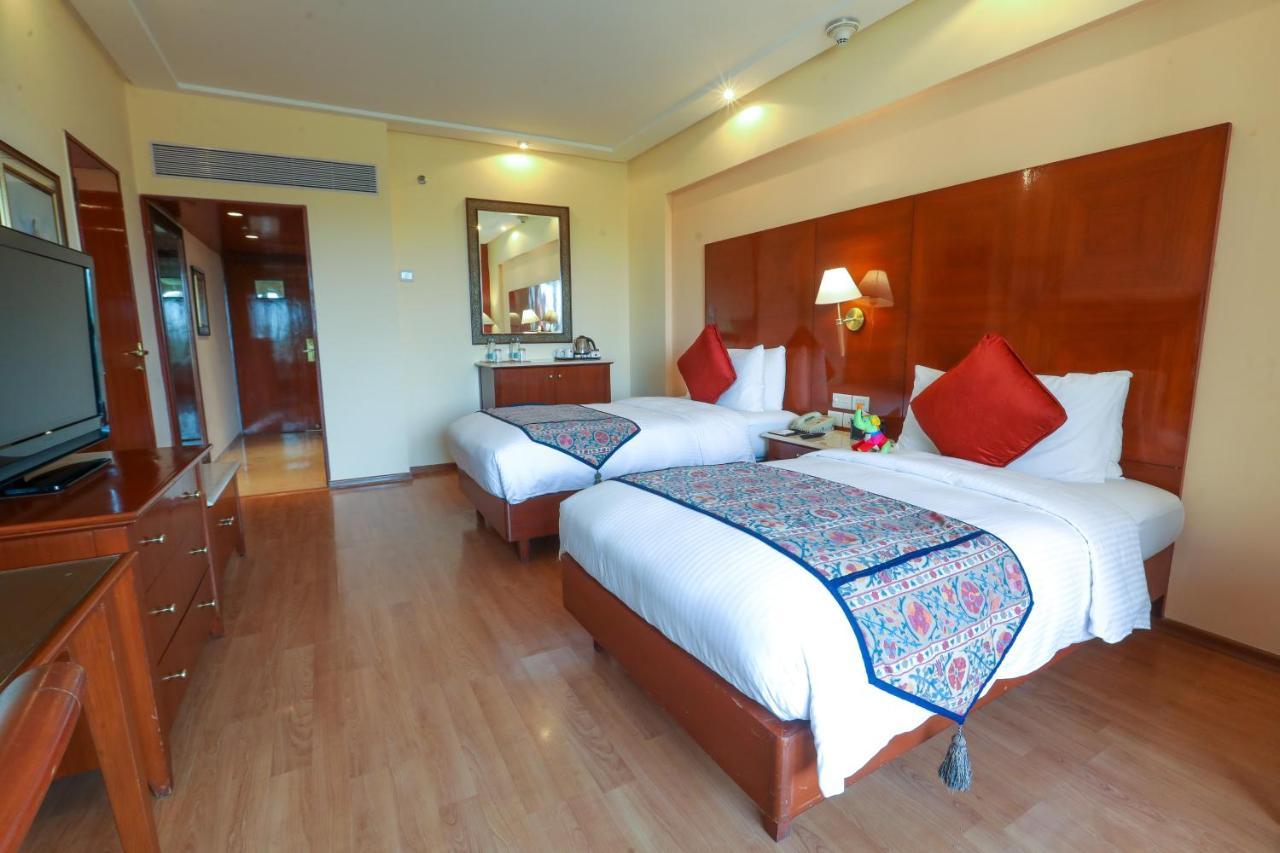 孟买拉利特酒店 外观 照片 Deluxe Room